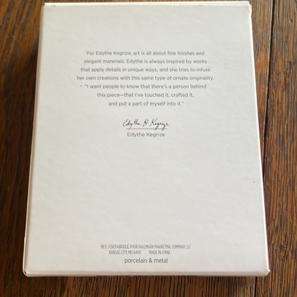 Hallmark keepsake our first Christmas together 2018 inbox - Picture 2 of 8